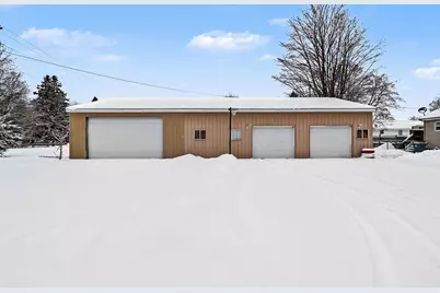 219 S Apple Street, Hart, MI 49420 - Photo 4