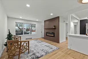 9010 Leverne, Bedford, MI 48239 - Photo 6