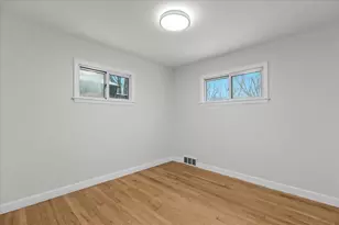 9010 Leverne, Bedford, MI 48239 - Photo 18