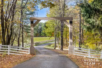 10479 Braska Drive SE, Middleville, MI 49333 - Photo 4