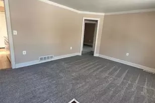 6474 Birch St, Taylor, MI 48180 - Photo 2