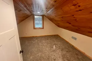 14720 Renton Rd, Battle Creek, MI 49015 - Photo 16