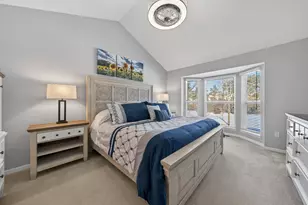 1510 Andover Cir, Commerce Township, MI 48390 - Photo 12