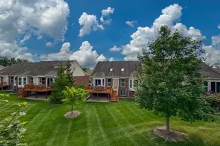 1510 Andover Cir, Commerce Township, MI 48390 - Photo 42