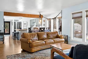 309 Friant St, Grand Haven, MI 49417 - Photo 4