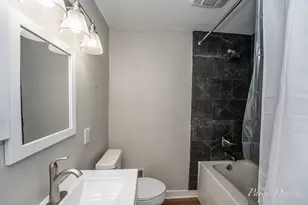 32 W Main Ave, Zeeland, MI 49464 - Photo 18