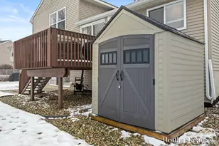 3695 S Falling Leaf Dr SE, Grand Rapids, MI 49512 - Photo 28