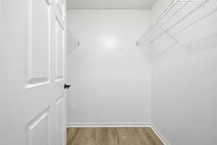 9588 Wheatgrass Ln, Belleville, MI 48111 - Photo 18