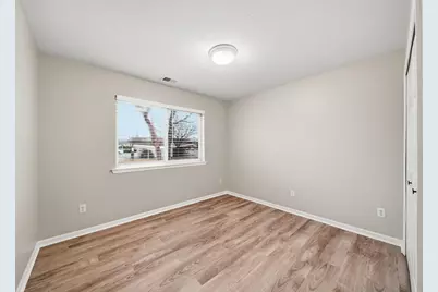 9588 Wheatgrass Lane, Belleville, MI 48111 - Photo 22