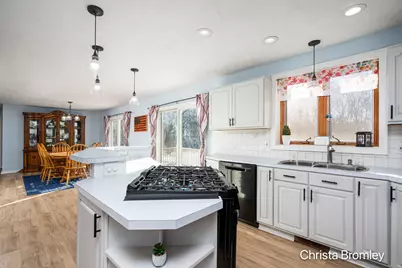 12740 Triple Oak Drive NE, Lowell, MI 49331 - Photo 18