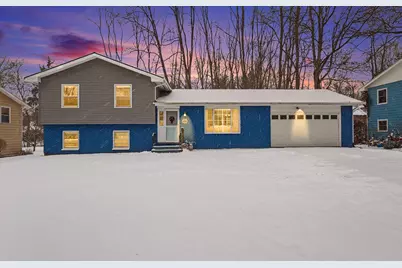 604 Country Club Boulevard, Battle Creek, MI 49015 - Photo 1