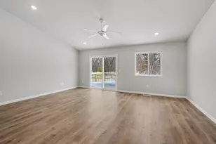 2046 Kristin Ct, Muskegon, MI 49442 - Photo 8