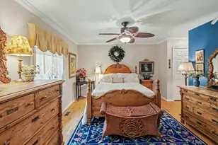 306 Pineknoll Ct, Brighton, MI 48116 - Photo 14