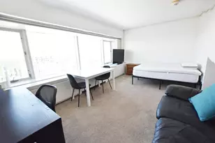 555 E William St, Ann Arbor, MI 48104 - Photo 2