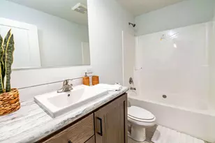 502 Herrick St, Muskegon, MI 49442 - Photo 24