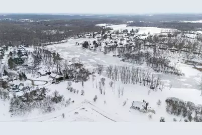 2658 W Lakeland Drive #35, Berrien Springs, MI 49103 - Photo 4