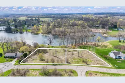 2658 W Lakeland Drive #35, Berrien Springs, MI 49103 - Photo 2