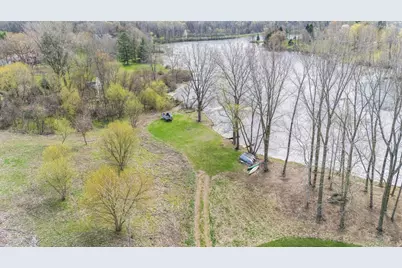 2658 W Lakeland Drive #35, Berrien Springs, MI 49103 - Photo 6