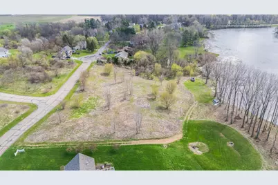 2686 W Lakeland Drive #34, Berrien Springs, MI 49103 - Photo 4