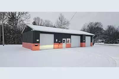 818 W Monroe Street, Bangor, MI 49013 - Photo 2