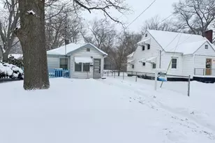 218 Harrison Blvd, Muskegon, MI 49444 - Photo 2