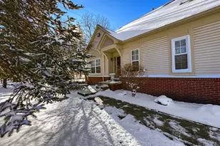 38347 Churchill Ln, Farmington Hills, MI 48331 - Photo 22