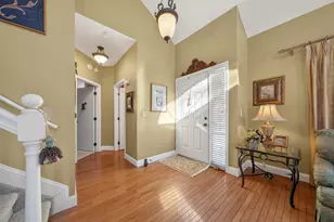 38347 Churchill Ln, Farmington Hills, MI 48331 - Photo 4