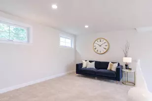 3024 N Spurway Dr, Ann Arbor, MI 48105 - Photo 12