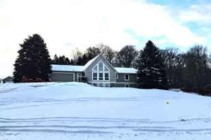 350 Mary Ct, Hesperia, MI 49421 - Photo 2