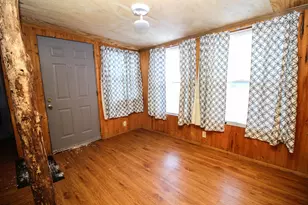 11457 Circle Dr, Schoolcraft, MI 49087 - Photo 10