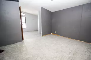 11457 Circle Dr, Schoolcraft, MI 49087 - Photo 12