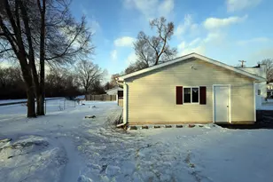 380 Wabash St, Milan, MI 48160 - Photo 8