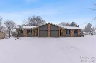 2212 Burton St SW, Wyoming, MI 49519 - Photo 1