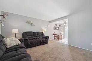 331 Scarlett Oak Ln, Perry, MI 48872 - Photo 4
