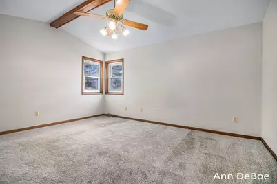 2136 Stowevalley Drive SE, Grand Rapids, MI 49508 - Photo 16