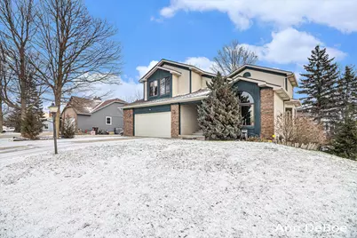 2136 Stowevalley Drive SE, Grand Rapids, MI 49508 - Photo 2
