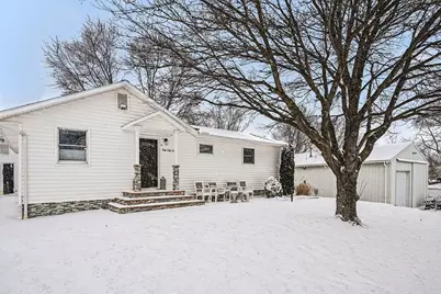 884 Wells Street, South Haven, MI 49090 - Photo 1