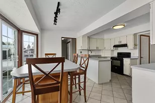 9445 Treetop Dr, Galesburg, MI 49053 - Photo 14