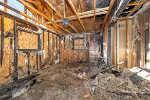 2360 Roncy Rd, Benton Harbor, MI 49022 - Photo 10