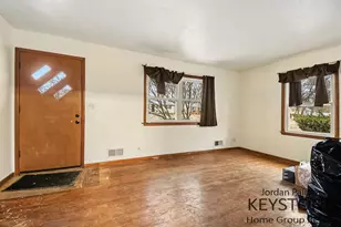 1510 Southlawn Dr SW, Wyoming, MI 49509 - Photo 2