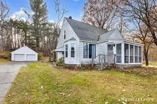 13100 Grand River Dr SE, Lowell, MI 49331 - Photo 2