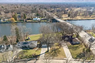 2511 Riverwood Terrace, Saint Joseph, MI 49085 - Photo 4