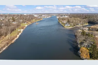 2511 Riverwood Terrace, Saint Joseph, MI 49085 - Photo 58