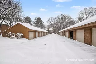 1270 Hillburn Ave NW, Grand Rapids, MI 49504 - Photo 6