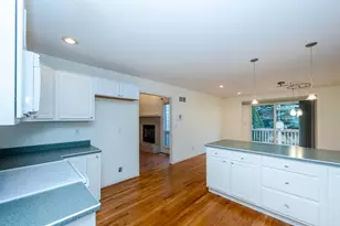 2350 Shoreham Highlands St, Saint Joseph, MI 49085 - Photo 12