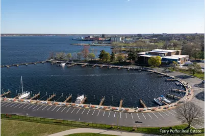 967 Boardwalk Cove Drive, Muskegon, MI 49441 - Photo 8