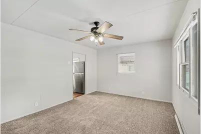 809 N Elm Avenue, Jackson, MI 49202 - Photo 2