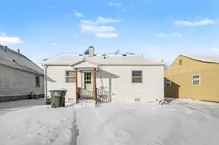 809 N Elm Ave, Jackson, MI 49202 - Photo 12