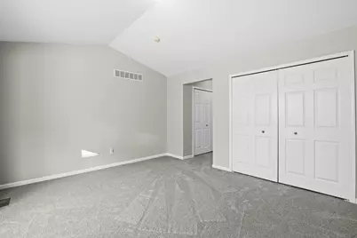 462 Woodhaven Drive, Commerce Township, MI 48390 - Photo 22