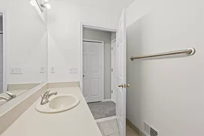 462 Woodhaven Drive, Commerce Township, MI 48390 - Photo 24